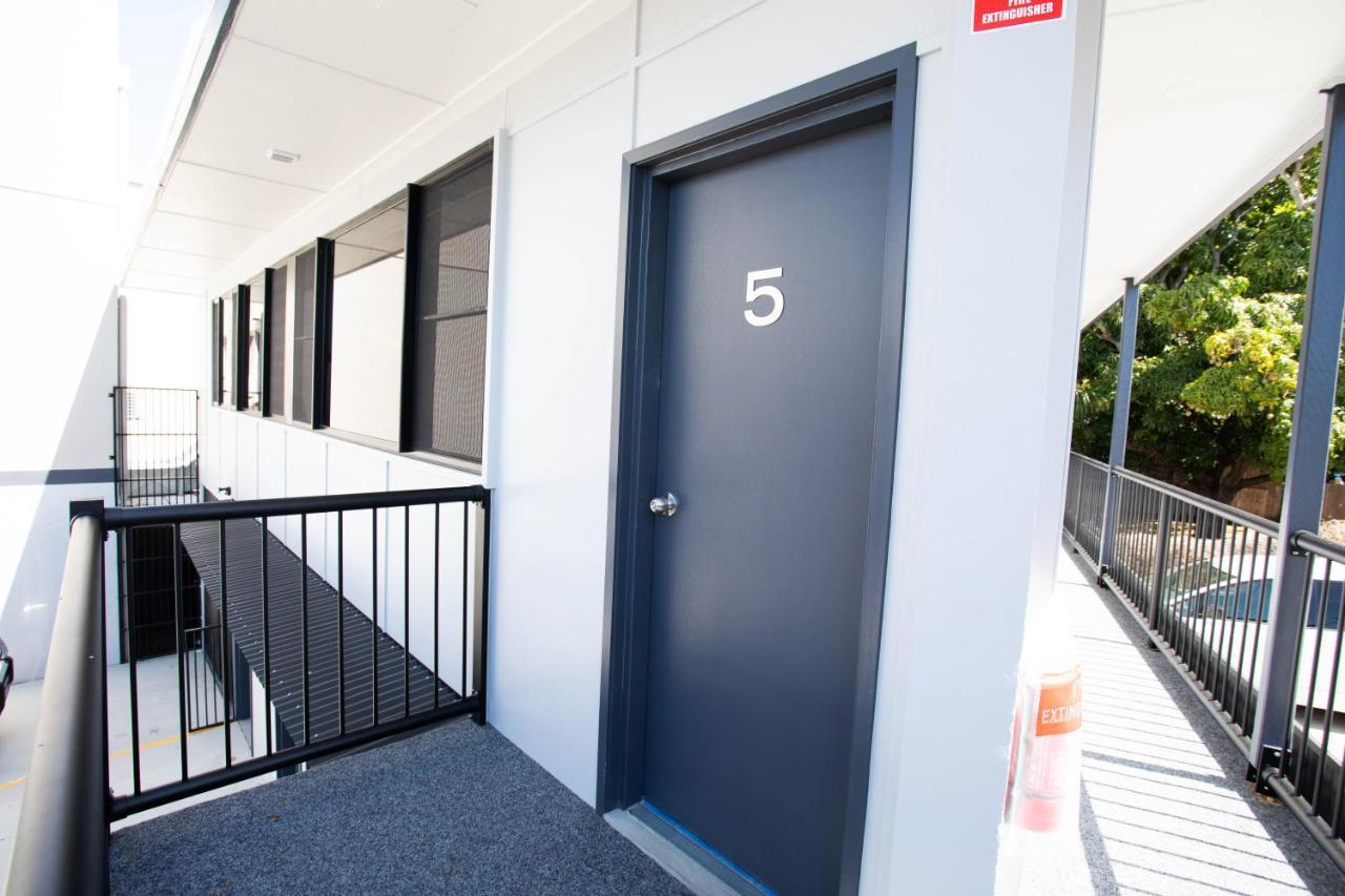 Airlie Sun & Sand Accommodation #5 Airlie Beach Exterior foto